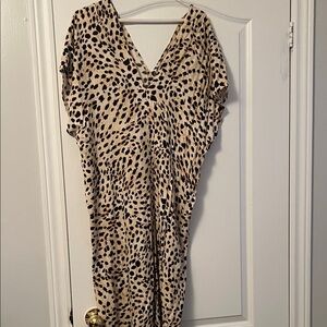 Stylish Leopard Print V-Neck Dress